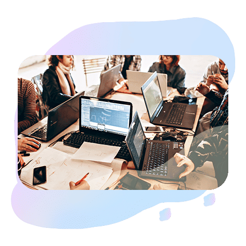 איך אנחנו שוכרים מתרגמים